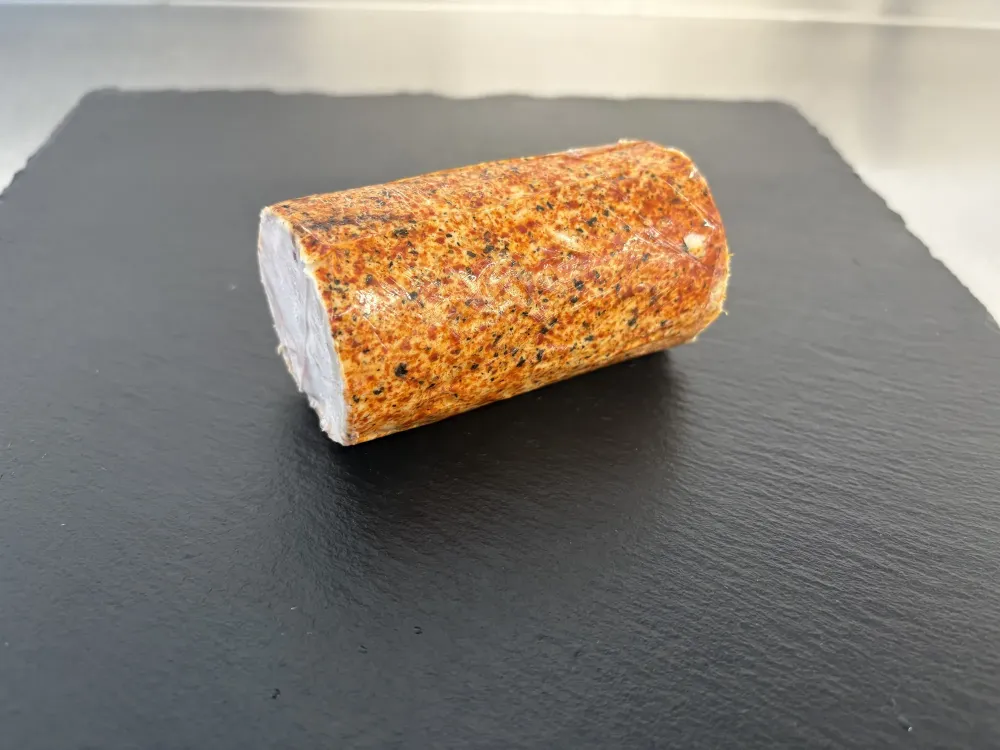 Foie gras cuit au sel et au piment d'Espelette